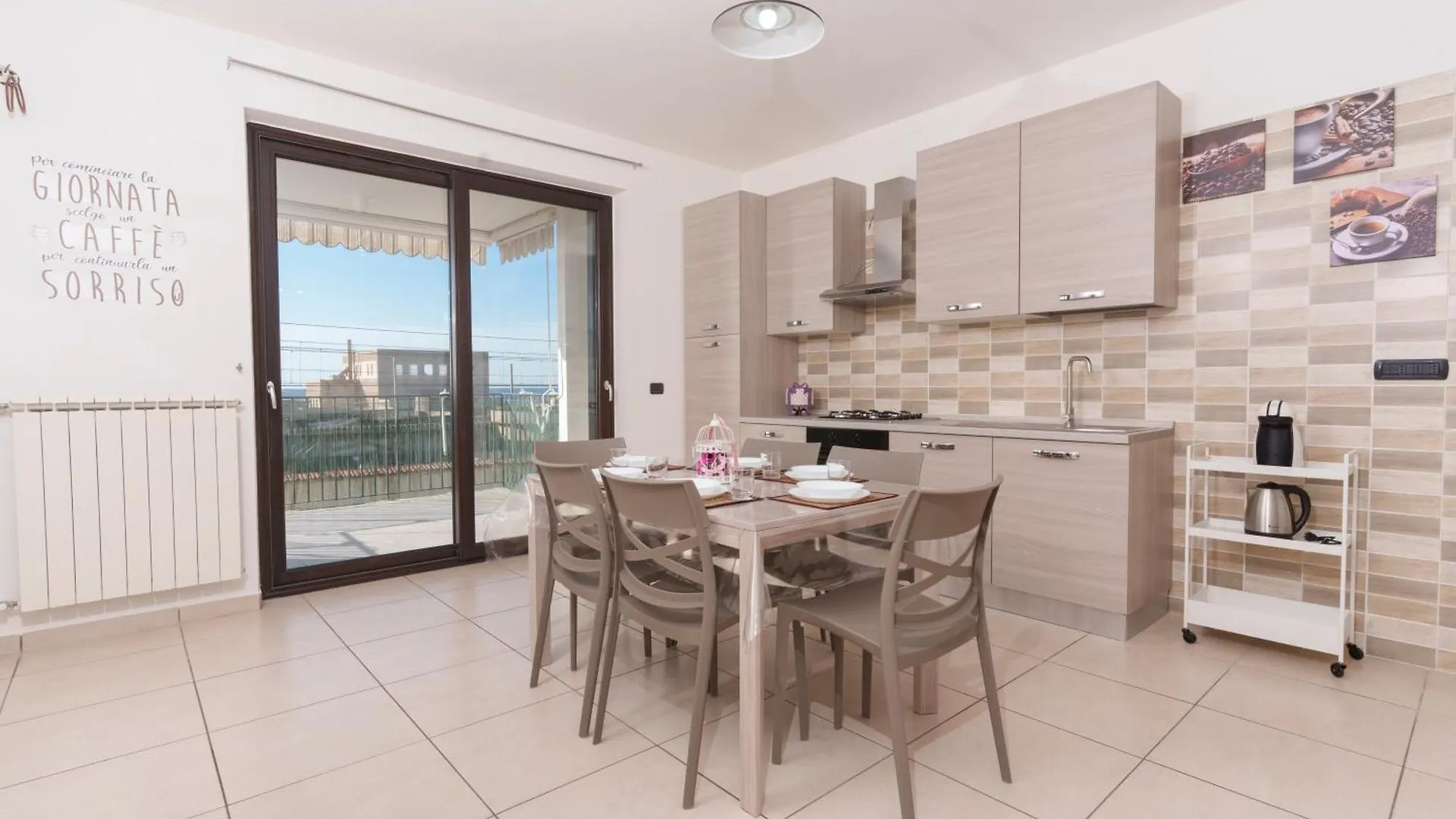 Oasi Con Vista Mare Con Parcheggio Gratuito Appartement Napels